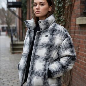 Levi's Black and White Plaid Puffer Jacket